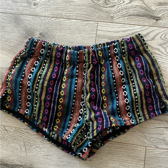 Forever 21 Multicolor Striped Women's Shorts - Picture 2 of 4